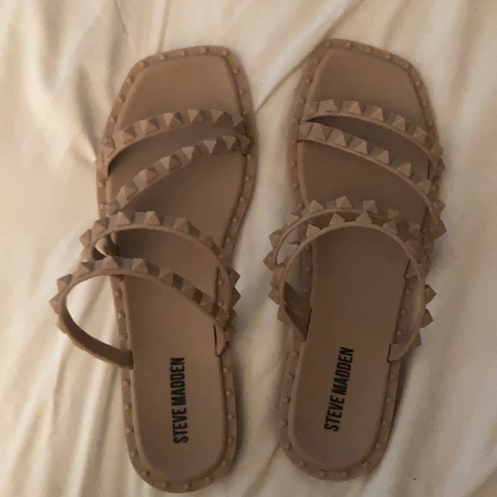 Steve Madden Sandals - Lightly worn Steve Madden nude sandals with studs